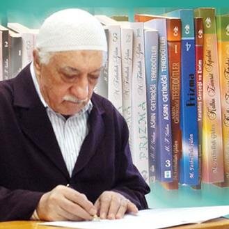 Muhterem Fethullah Gülen Hocaefendi'den en dikkat çekici alıntılar.