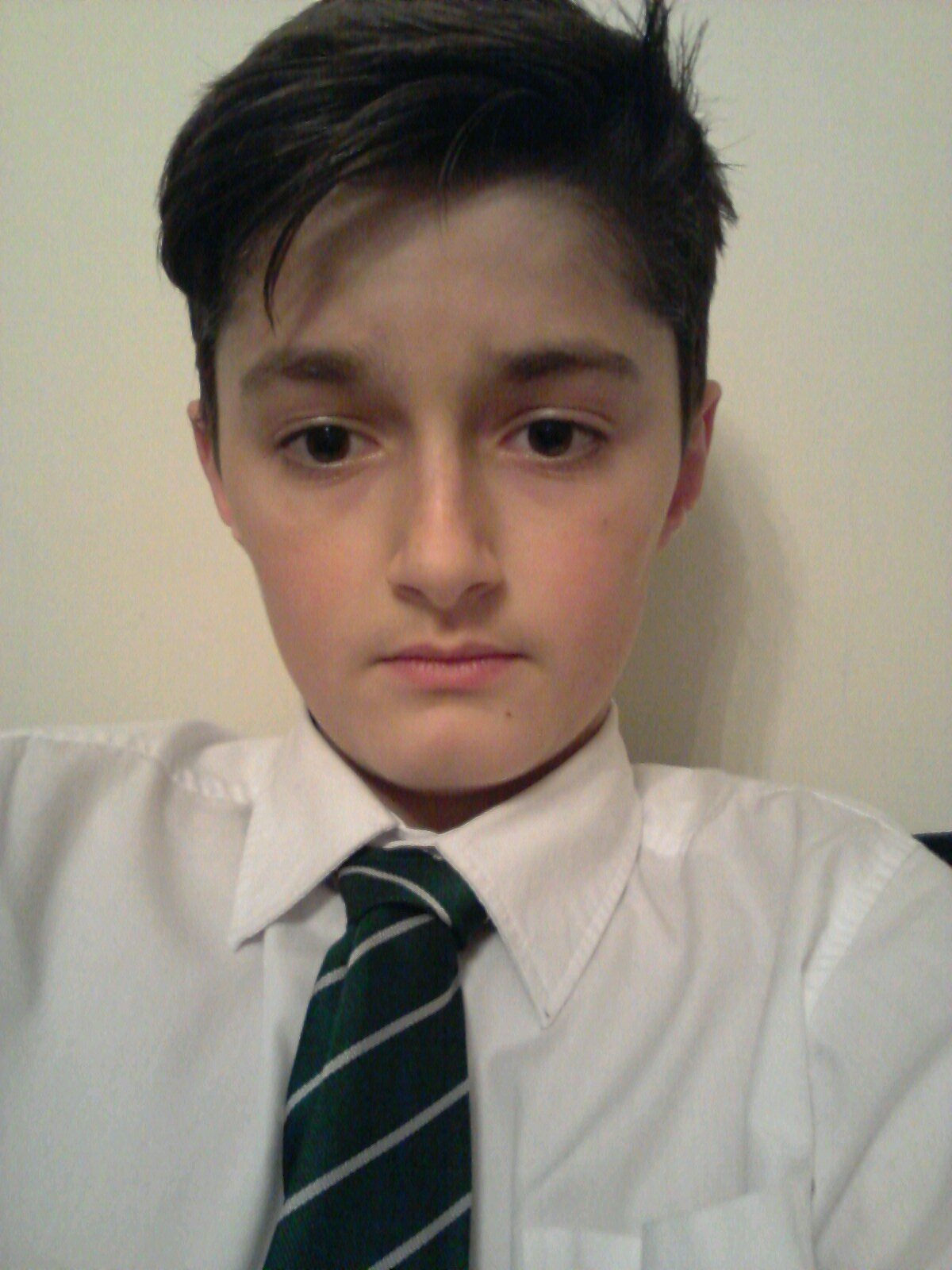 follow me and I will follow u my gamertag is valikbox and I want or will play gta5 with friends