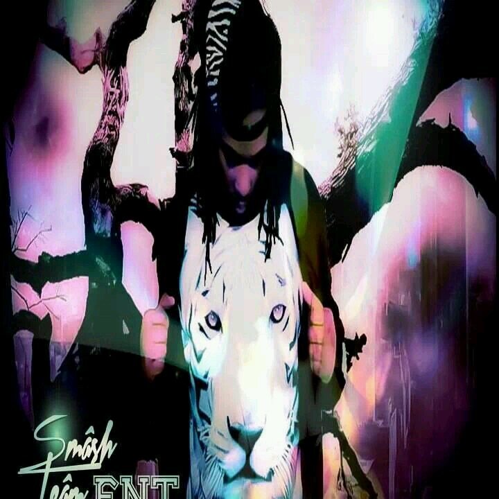 Rsen Garcia is the hottest new artist to emerge from the underground! http://t.co/7YHBOY1z4A