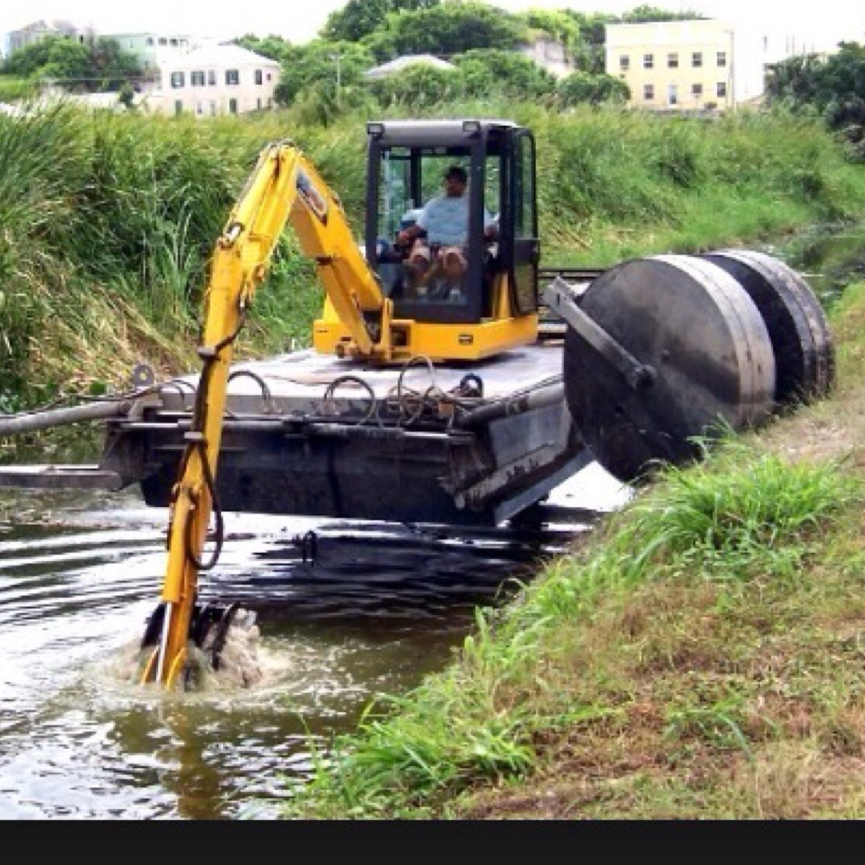 Providers of Dredging and Vegetation Control, emergency call out and planned maintenance.