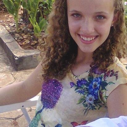 Grêmista,chata,porém gente boa, e mô dele ♡