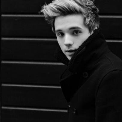 when i close my eyes i can see you smile
