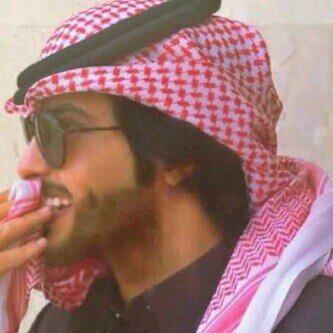 مشعل التميمي~ شاعر فله ..أحب الضحك والوناسه ..الى راح يسوي انفولو راح أقول « توكل على الله » مو محتاجك Riyadh