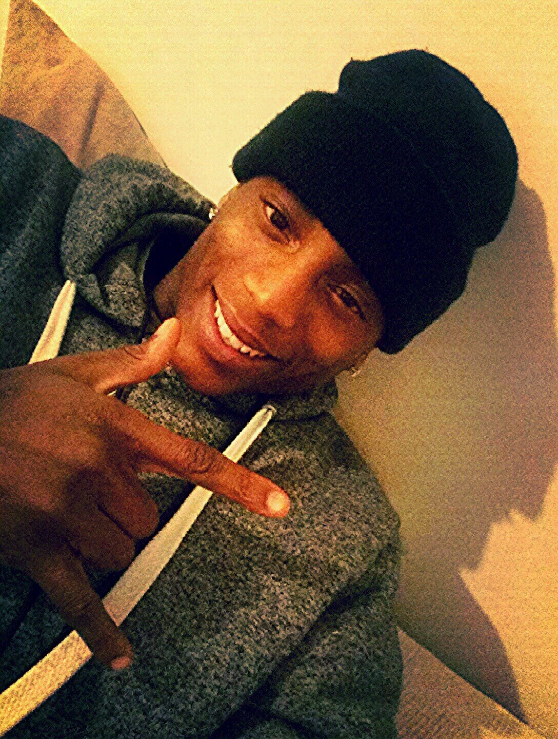 htzzzsideh4t's profile picture. htzzzsideh4t niggas already know how we rocking we here for ARTWON Heights side or no side☜☜ (follow me ill follow back)