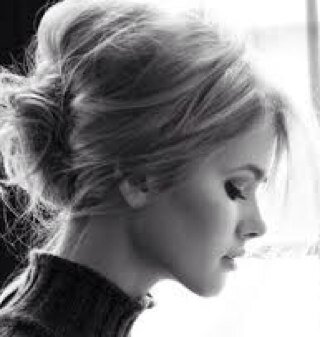 PerianthCooper's profile picture. A vampire who feeds on cattle, if you can't be bothered to call me Perianth you can shorten it to 'Peri' or something shit like that. [Spn rp account]