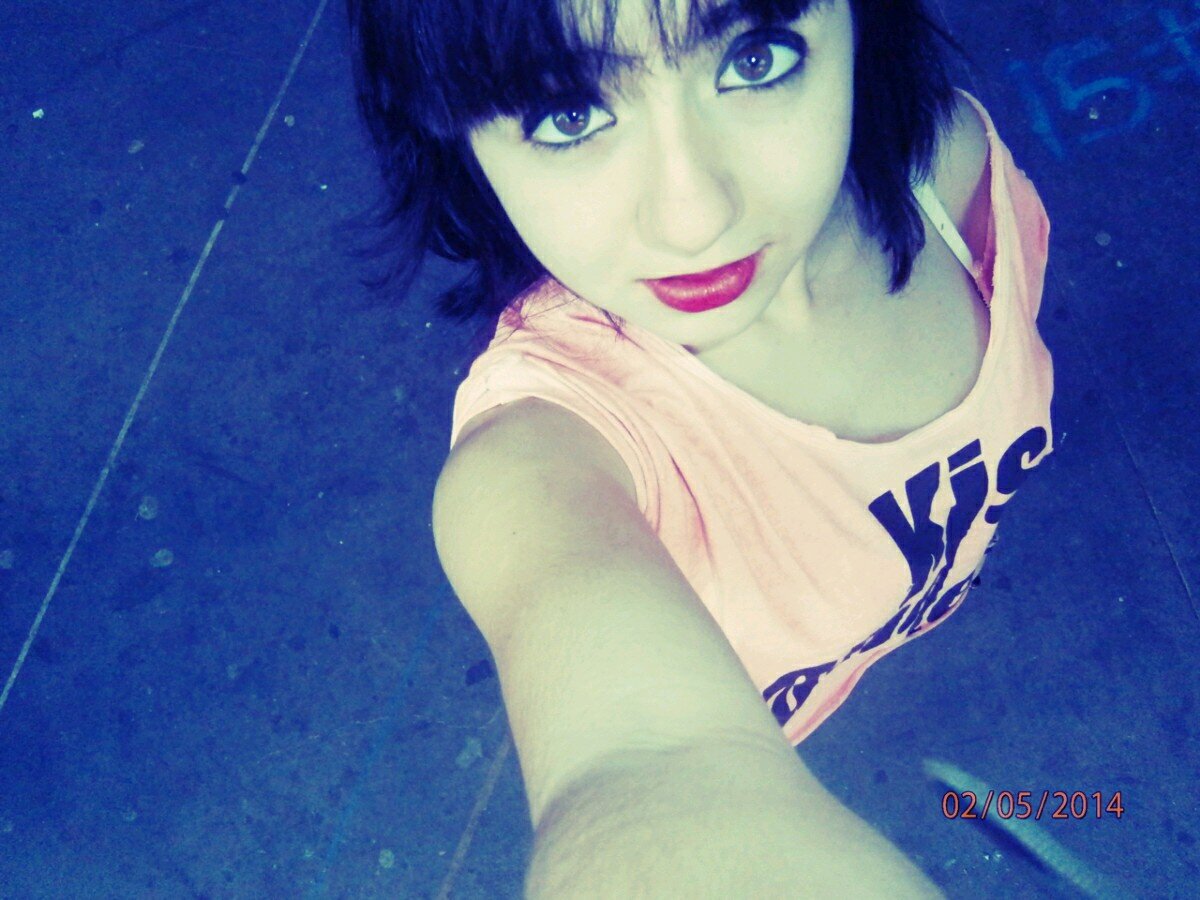 24/08/12♡Má Tu? La mas mejor:3//Dando porculo desde el '98//FUCKTHEPOLICE:)// De ValdefierroCity la ciudad sin leyes:3//Hermana♡todo[∞]
