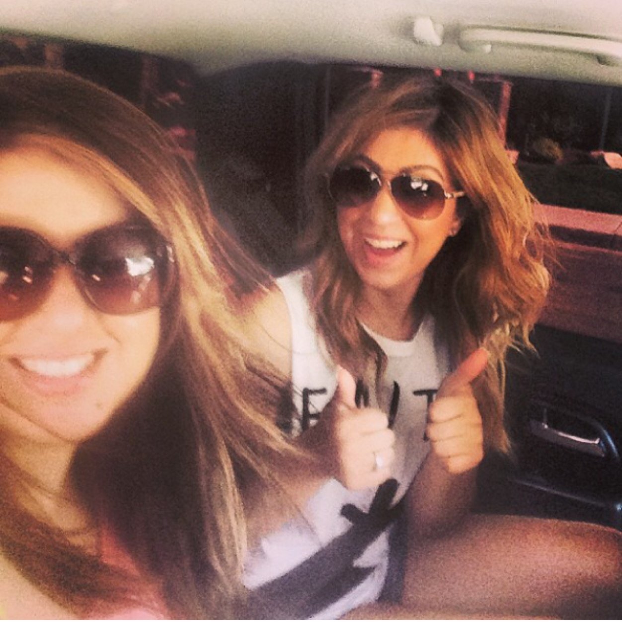 __kimber_lee's profile picture. Yankee fan•Cancer Patient Advocate•Blessed like a four leaf clover