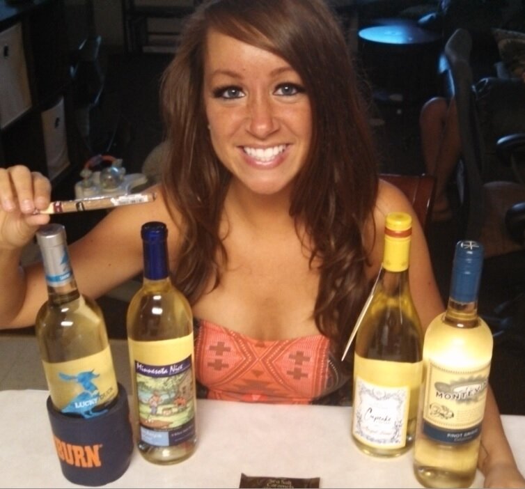 HawaiianAimee's profile picture. free spirit laughter professional lover of the small things (thanks Emily for making my profile)