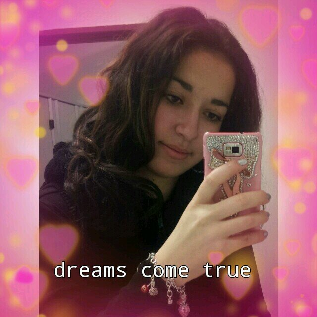 leyla19995's profile picture. 16 old directioner and im from germany :)