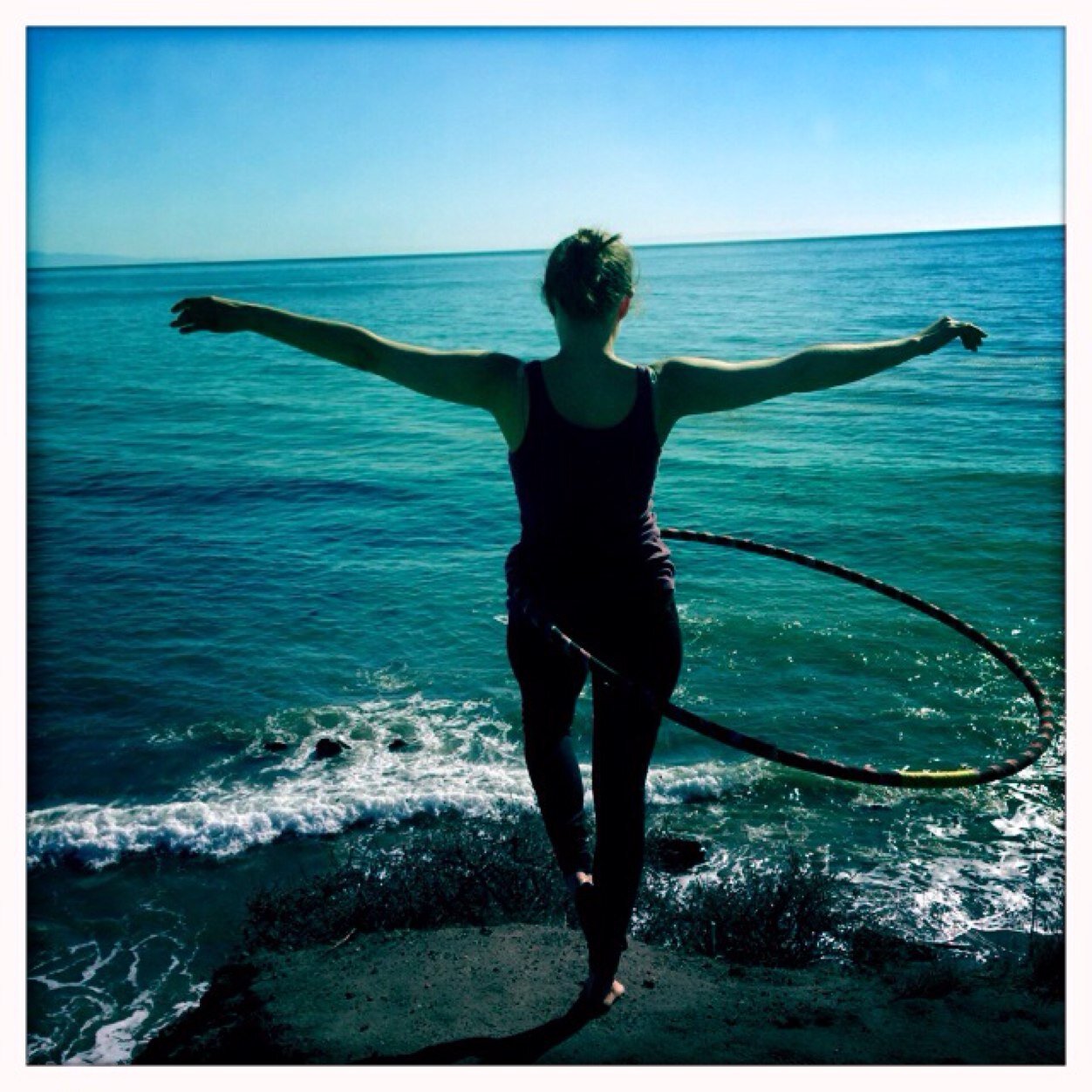 Doctor of Chiropractic. Health Expert. Fitness Enthusiast. Healthy Chef. Athlete. Yogi. Animal Advocate. Lover of Nature.