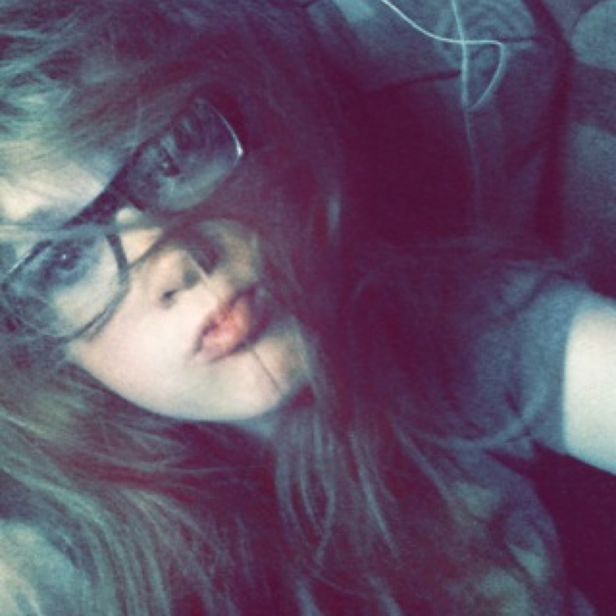 Just another girl obsessed with the internet. Role player, cosplayer, youtuber, singer, mega nerd and gamer.