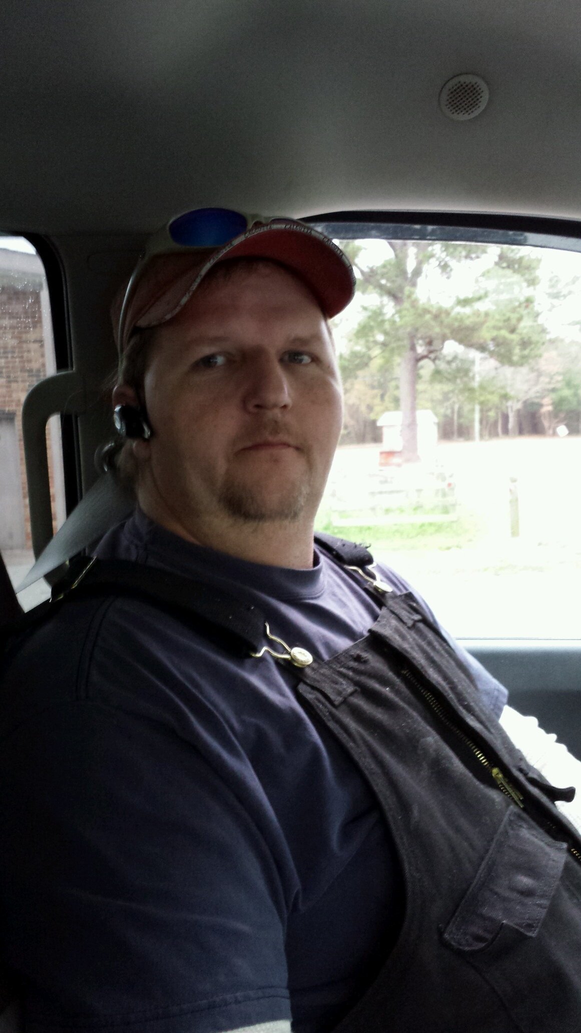 brianpearce_2's profile picture. it just me I don't try to be anything different fun loving caring opened mind sometime get me into trouble but it cause I wanted to