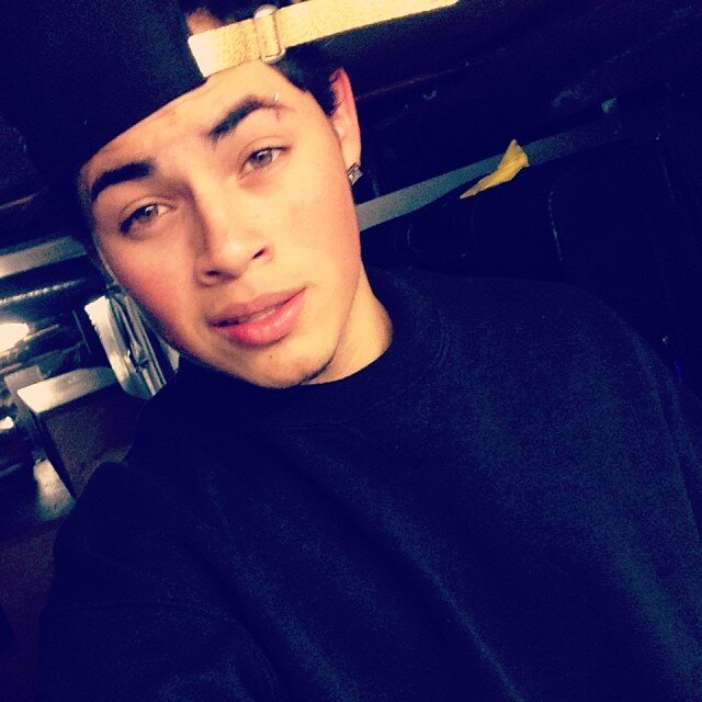 Instagram: Edgar_Gomeez