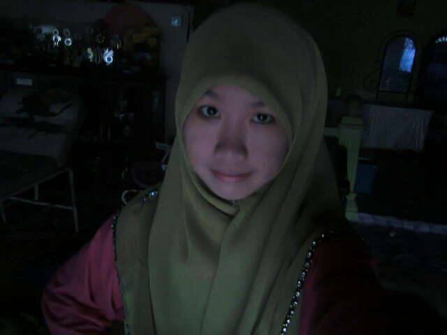 saya sayang allAh °_°	„ saya sayang awAq ^__^ ,, hehehex ~  follOw me okayy.
