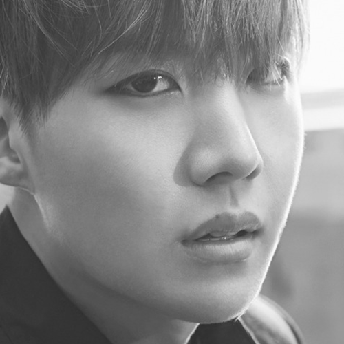 dumchie's profile picture. 