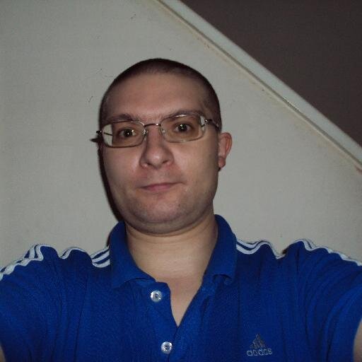 Motorsports, football and NHL fan. ManUtd supporter. And i spend too much time on the internet.