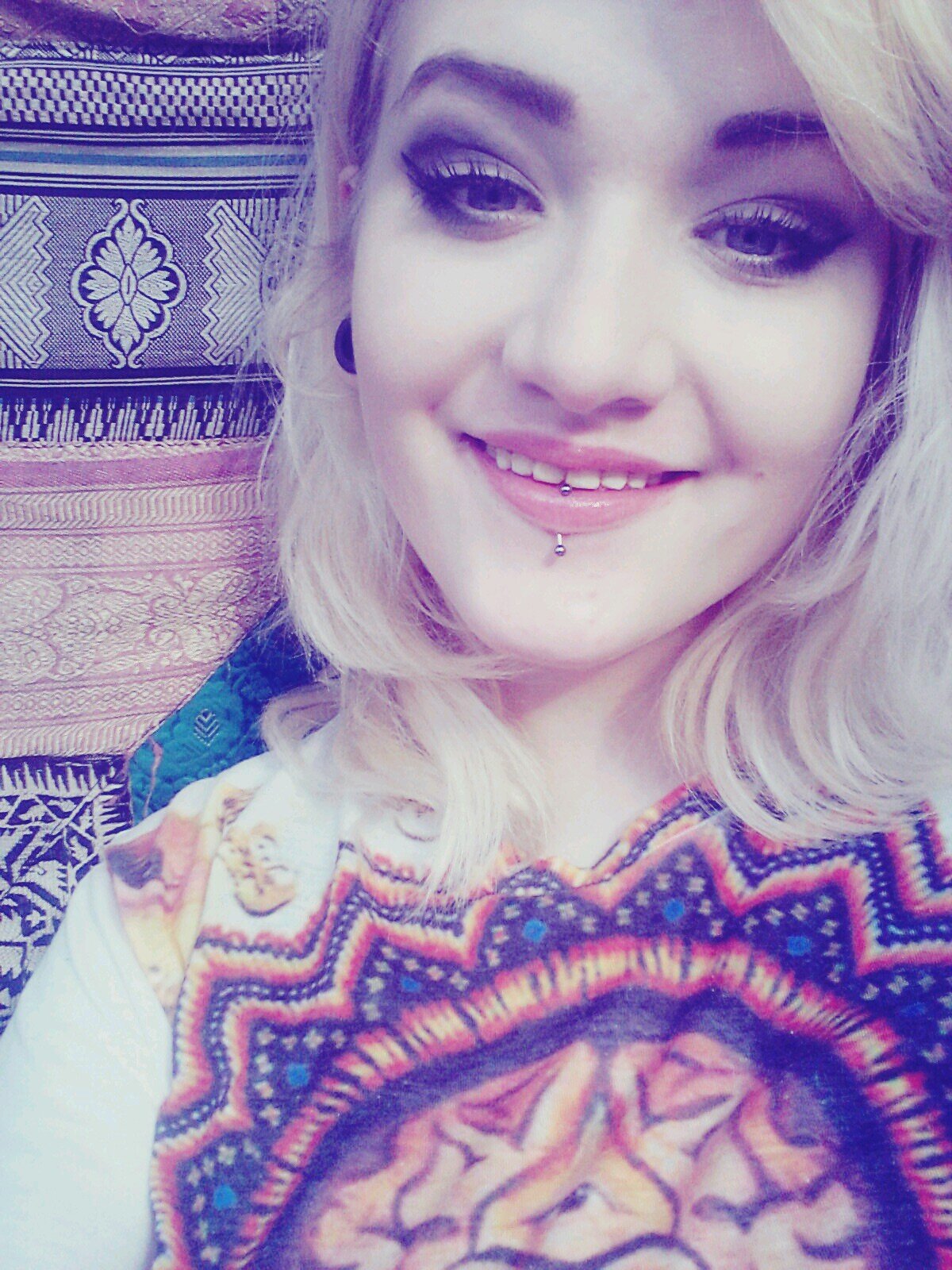 ♡Loner, daydreamer...♡