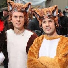 quien diria  que  los ylvis   son  guapisimos