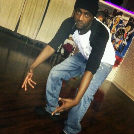 Music & Entertainment subscribe my youtube channel smootdoucette/youtube.com http://t.co/7eHukUyzwh FWM DAWG!!