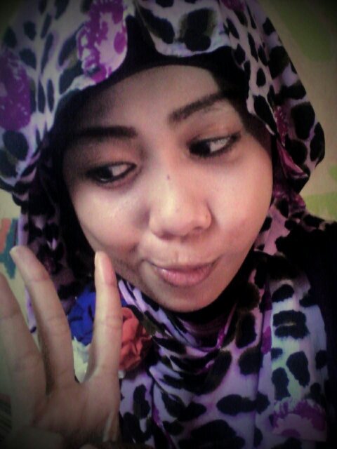 Maafkan sya ibu&ayah,sya slalu menyusahkan kalian,sya slalu berdo'a untk kesuksesan sya nanti,agar sya bisa membalas JASA kalian♥.