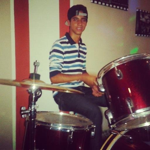 Brazil, 14 years. Trezeano de coração.
Watsapp: (83) 9907-4381
Solteiroo o/, segue ? sigo de volta ! Baterista \o/ !