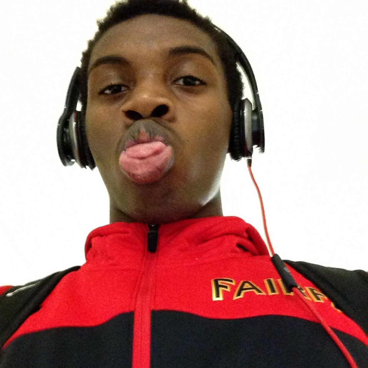 Im a 6'3 hooper that loves basketball and has respect for it. I believe the Dangerous is Real but Fear is a Choice