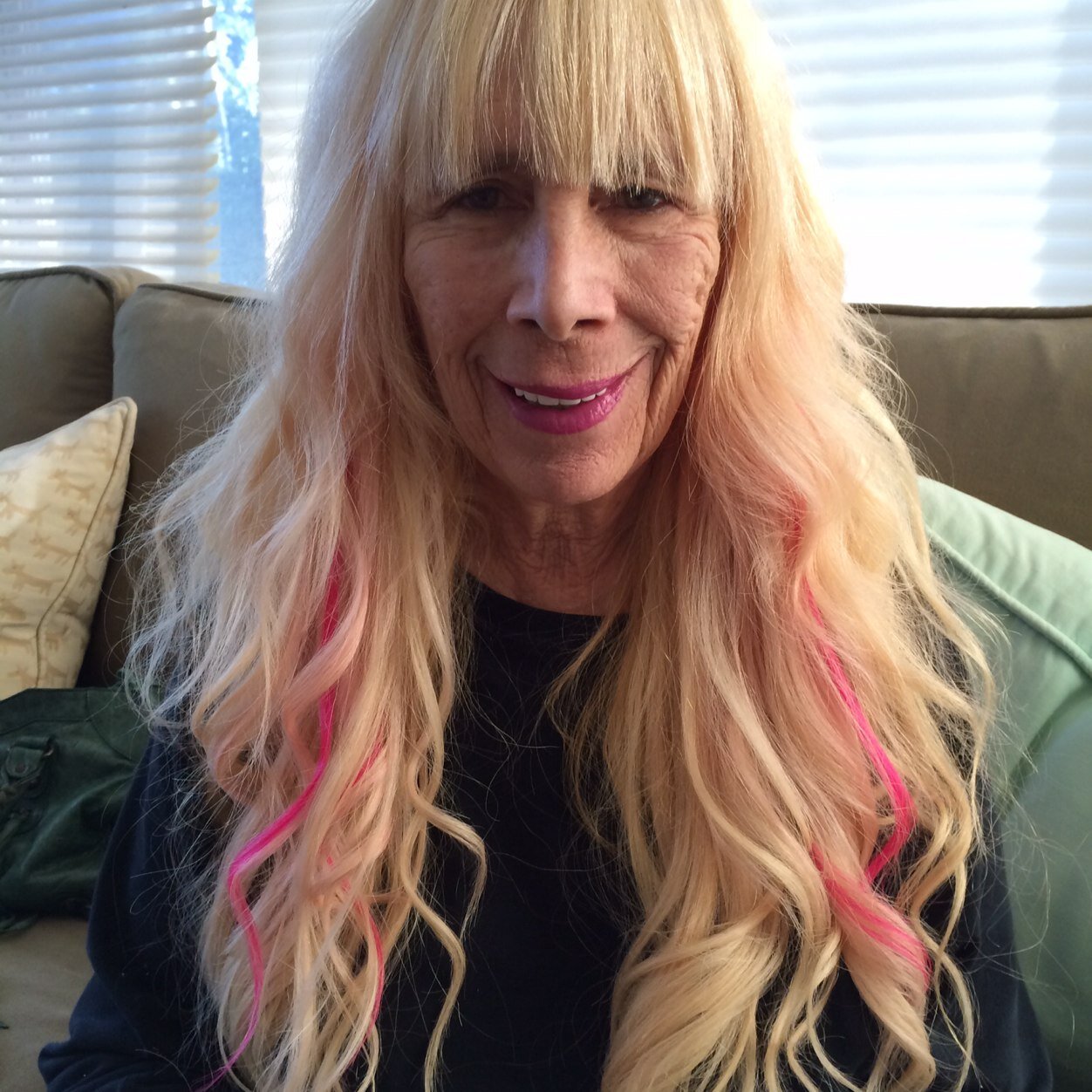 sandipow's profile picture. 