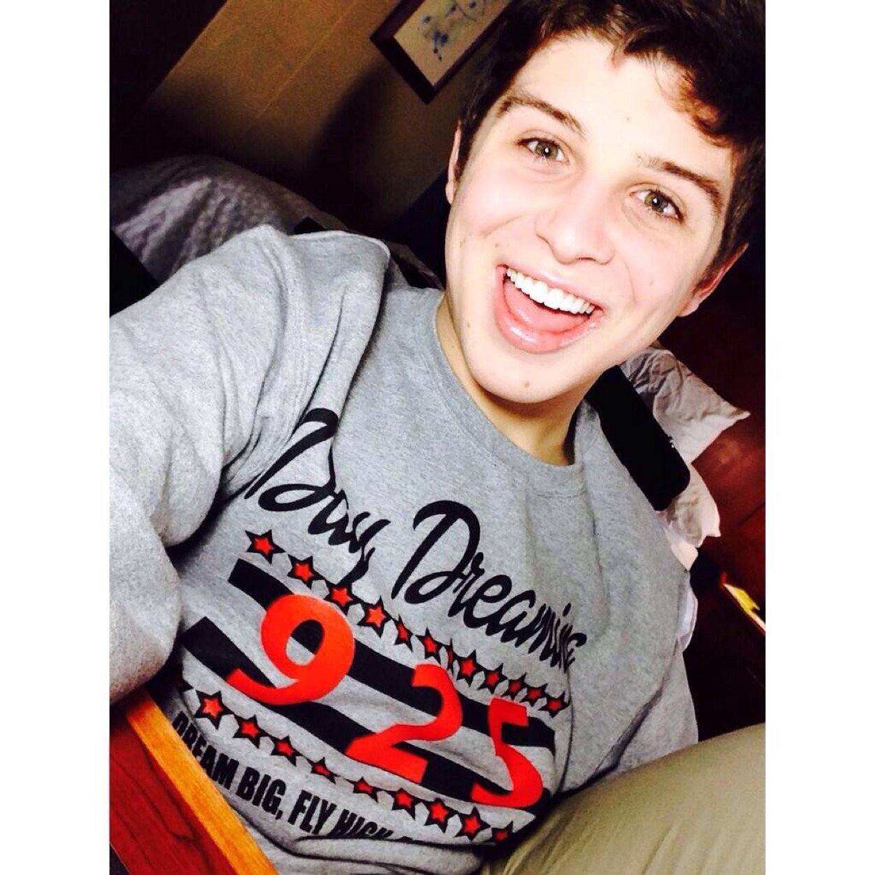 perfectlylayne's profile picture. tyler is so cute wow