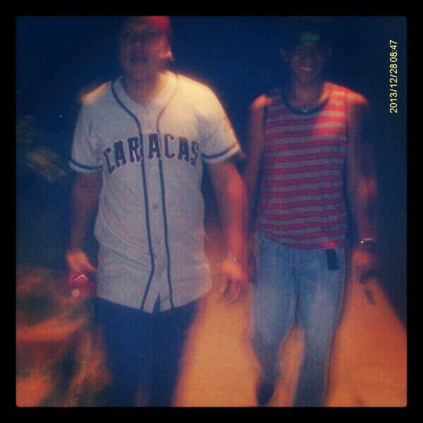 17. Instagram;Angeleduardo18.