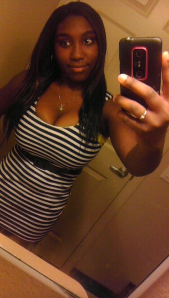 LOVINMYLIFE_14's profile picture. Fuck loving u bitch i love me