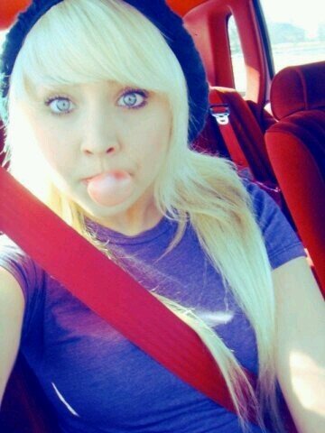 IM BACK! Offical Twitter!3 Love My Fans! age:25 IG:MissKskadoske