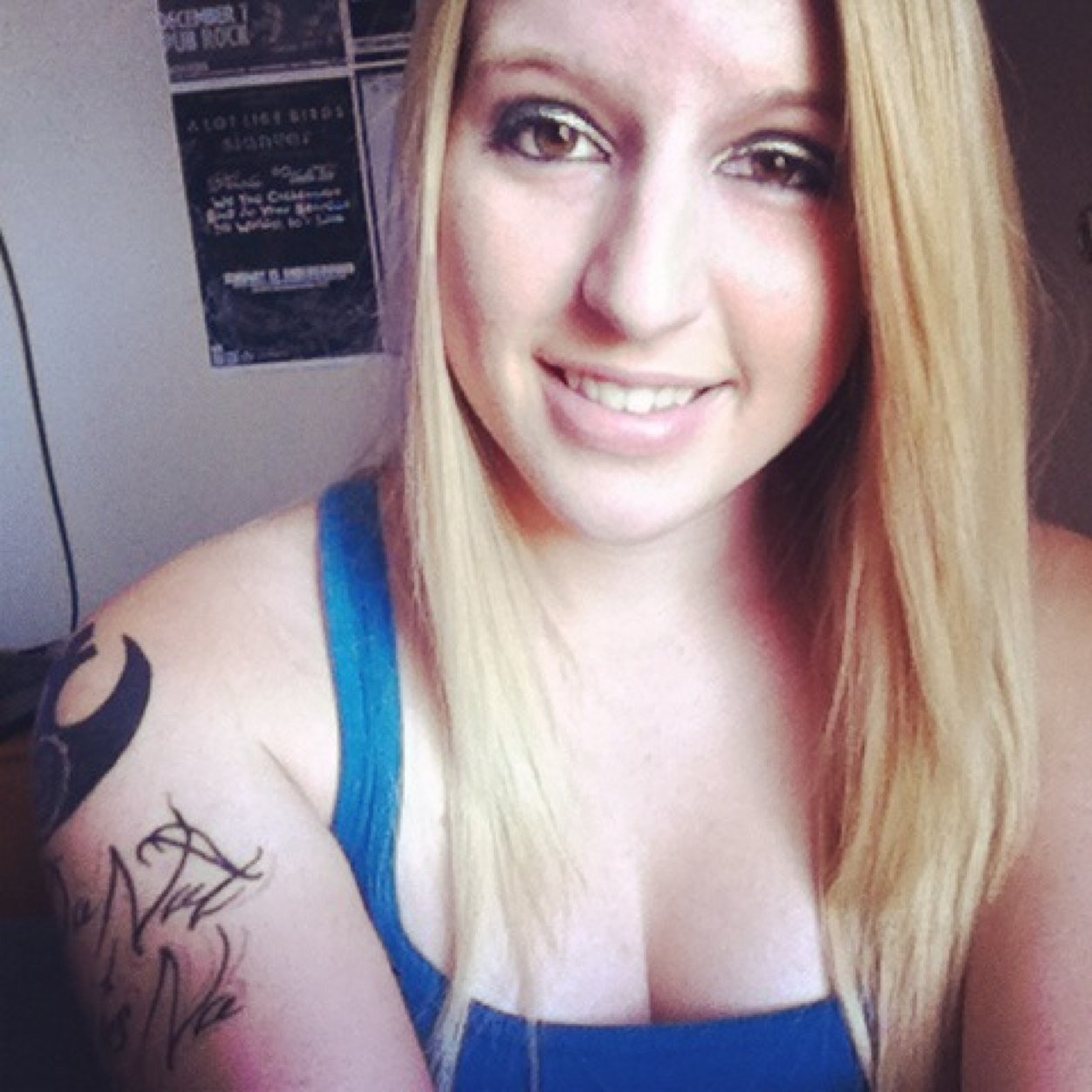 Music, tattoos and working. Welcome to my life ✌️