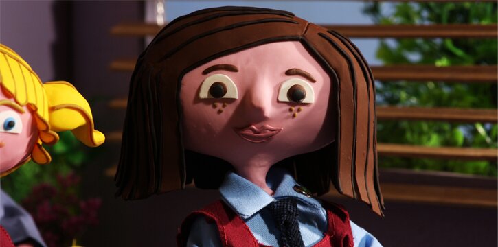 Vegan Girl, Made of Clay, Thinks Trent is Cute ;-)