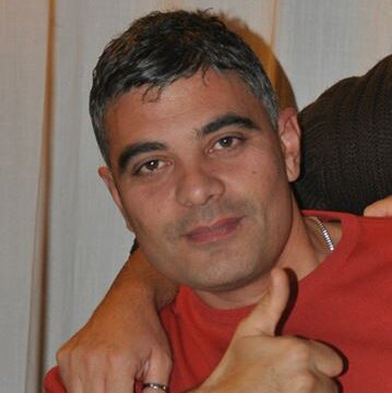 Imprenditore dell'editoria scolastica, ballerino latino americano, filmmaker e regista