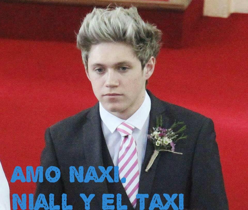 Twitter de la página Amo Naxi,Niall y El Taxi. ! :D..Ask:  http://t.co/5T7v7d23es