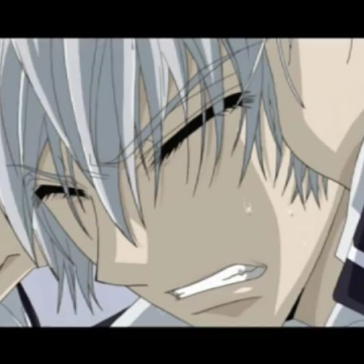 I am a girl I am at 20 year old i'm otaku-desu