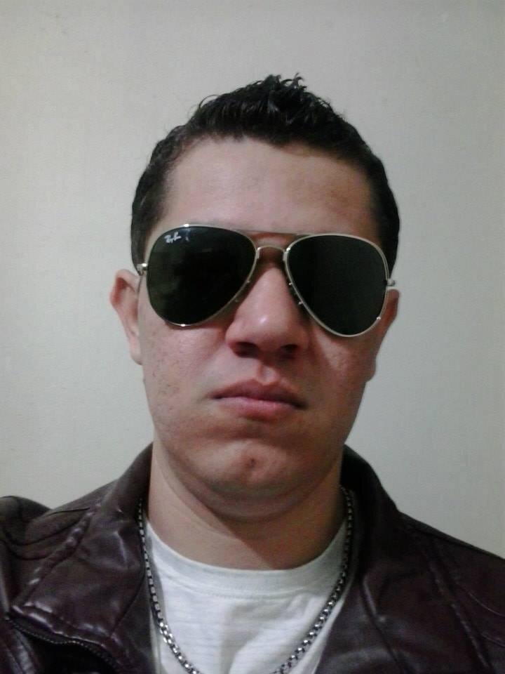 Não viva para que a sua presença seja notada, mas para que a sua falta seja sentida