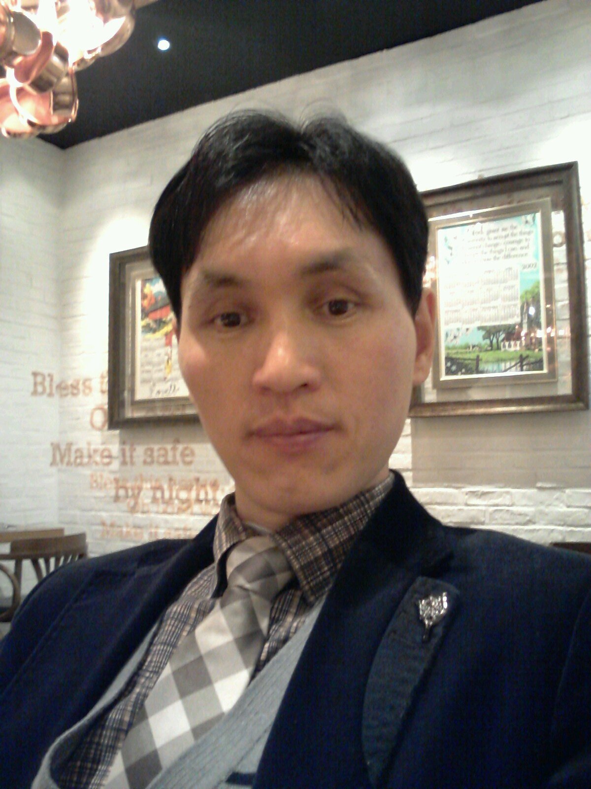 liveking4523's profile picture. 추억이 많은 사람일수록 삶을 풍요롭게 산 사람일것이다