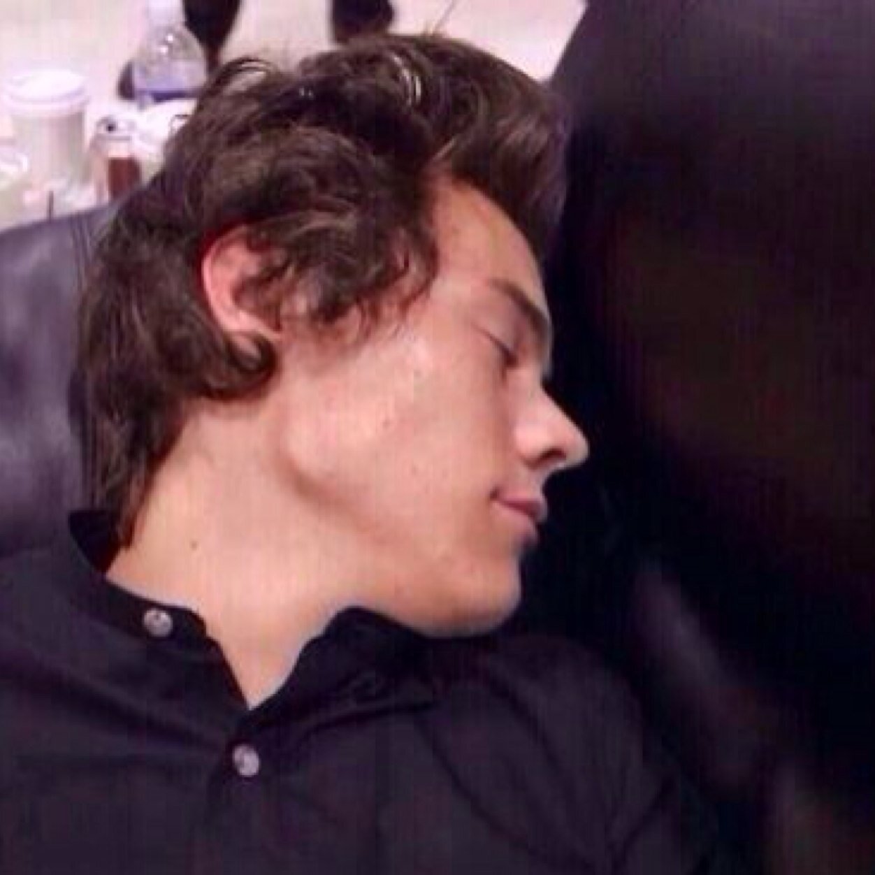 Follow @BeverIyHarry