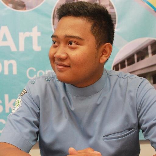 Jadi_AYAMKU's profile picture. Have I found you
Flightless bird, jealous, weeping or lost you