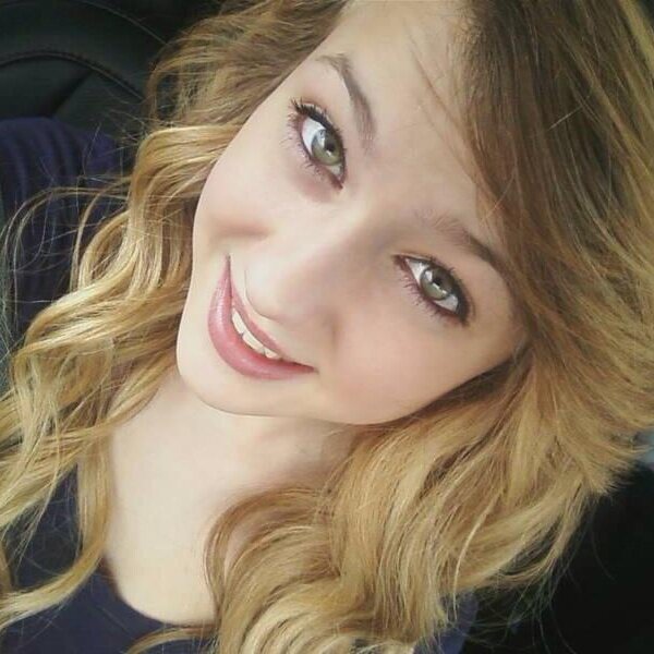 johnsmantha's profile picture. 