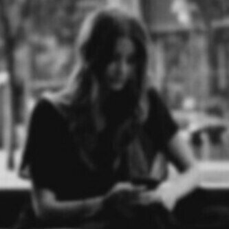 هَـادئِـہَ ..♥ َ