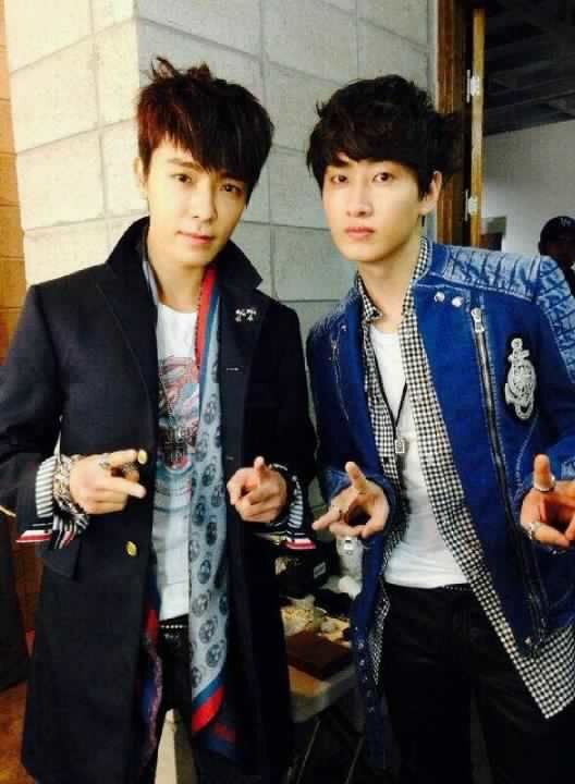KPOPERS :-*