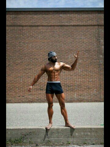 Fitness/Muscle Model, Competitor & Registered Dietitian FB: https://t.co/fAXyU7CG2z  Youtube: http://t.co/wDbuuwNInH  InstaGram - gary_sethi