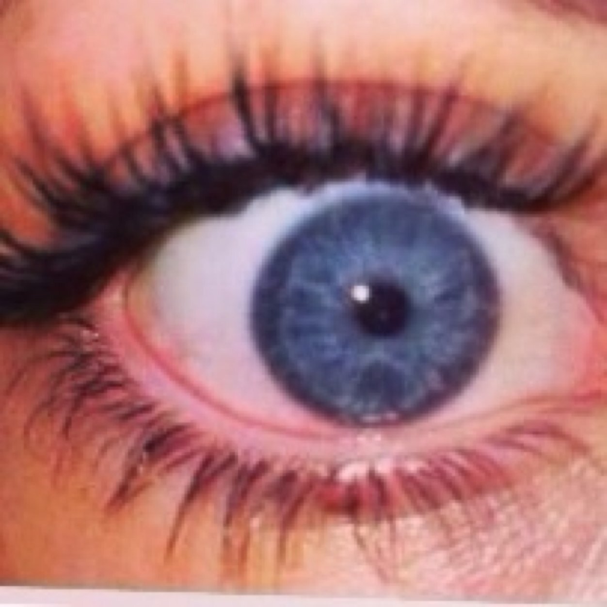 lovelengths's profile picture. Mobile semi permenant eyelash extentions and hair extentions specialist . Micro rings , wefts and russian hair . Facebook: love lengths