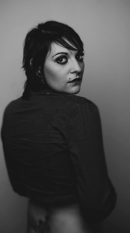 I am an alternative model, do not limit myself to one scene and am able to do almost any type of shoot. Easy to work with and have a spontaneous personality.