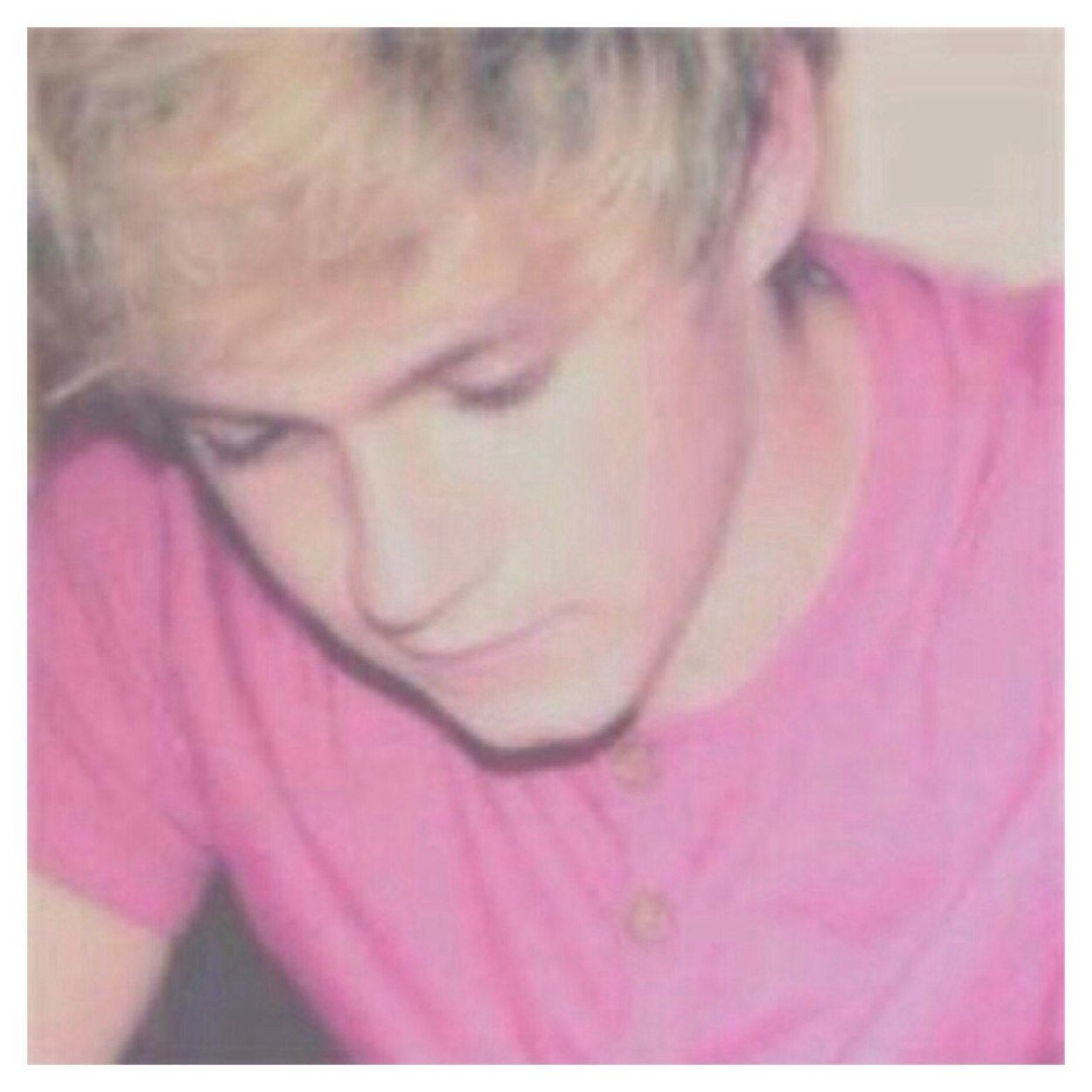 hiii go follow @mysticziali pleeease bc she gave you this follow !!