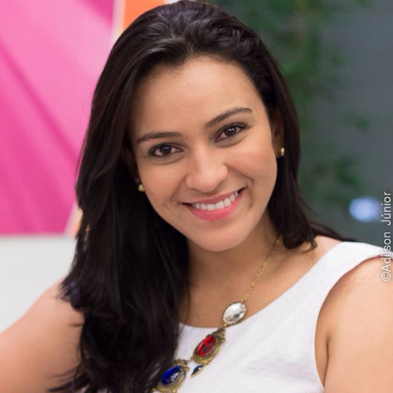 Não me dêem fórmulas certas, porque eu não espero acertar sempre.
Não me mostre o que esperam de mim, porque vou seguir meu coração!
