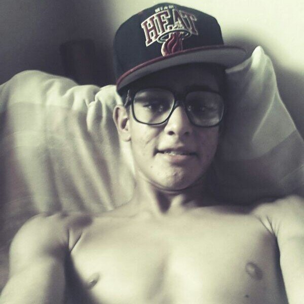 prazer Guilherme Lopes 
http://t.co/E2FUhOUj