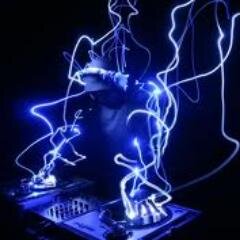 DJ,amante del electro house muy fanatica a salir de fiesta y pasarmelo deputa madre